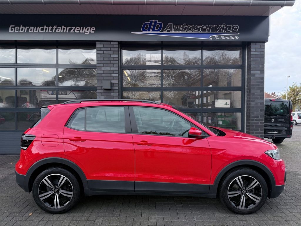 Volkswagen T-Cross SHZ AHK Navigation